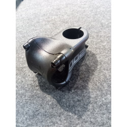 POTENCE Ã31.8 OOZY TRAIL STEM 0Â° 35 50MM