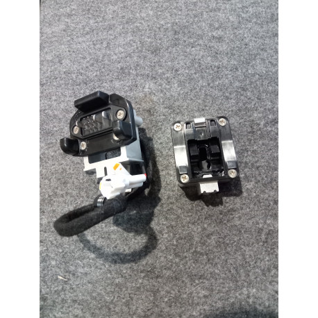 FIXATION DE BATTERIE E4C0C-001