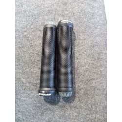 POIGNEES MTB SINGLE CLAMP SPIKE