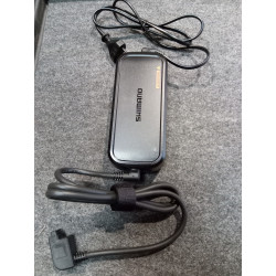 CHARGEUR DE BATTERIE EC-E8004-1 EU